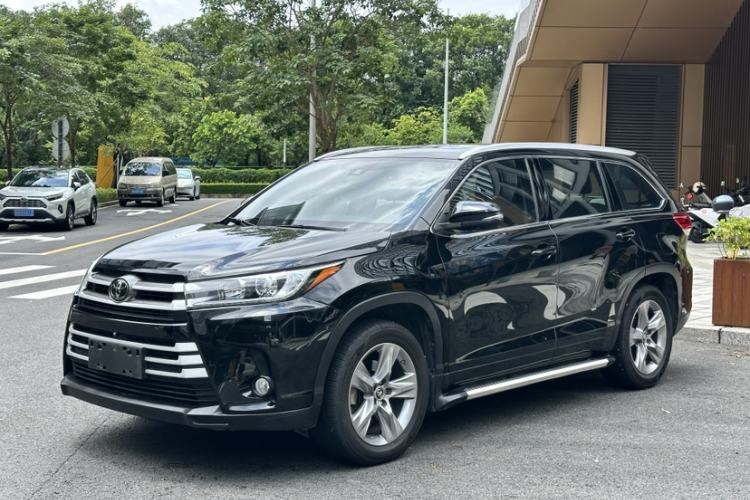 Used Toyota Highlander 2018 2.0T Two-Wheel Drive Luxury Edition 7 Seats China VI Standard