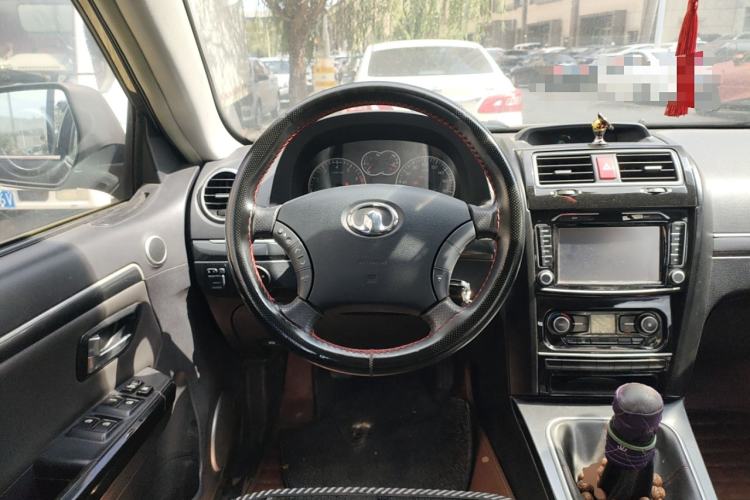 Used Haval H5 Classic 2013 Zhizun Edition 2.0L Manual Two-Wheel Drive Entry-Level Model