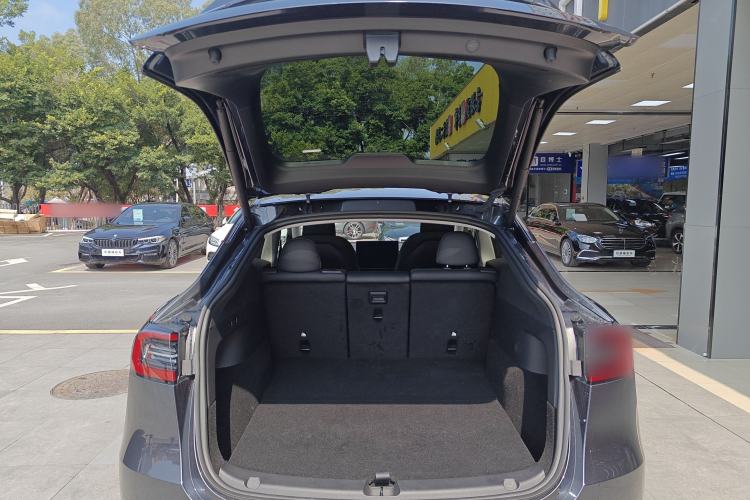 Used Tesla Model Y 2024 Rear-Wheel-Drive Version
