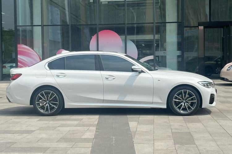 Used BMW 3 Series 2021 Restyled 325Li M Sport Package