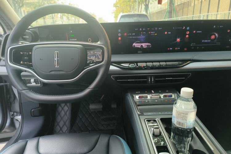 Used Lincoln Z 2024 2.0T Two-Wheel Drive Luxury Hybrid Version