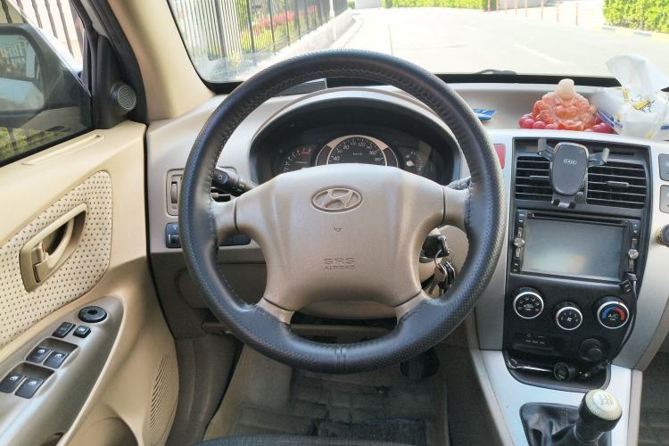 Used Hyundai Tucson 2009 2.0L Manual Two-Wheel Drive Fashion Edition
