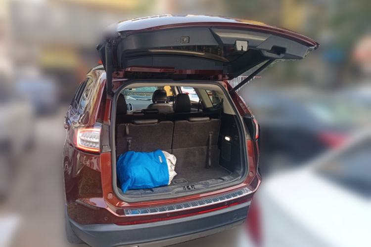 Used Ford Edge 2015 2.0T GTDi 4x4 High-Grade Model
