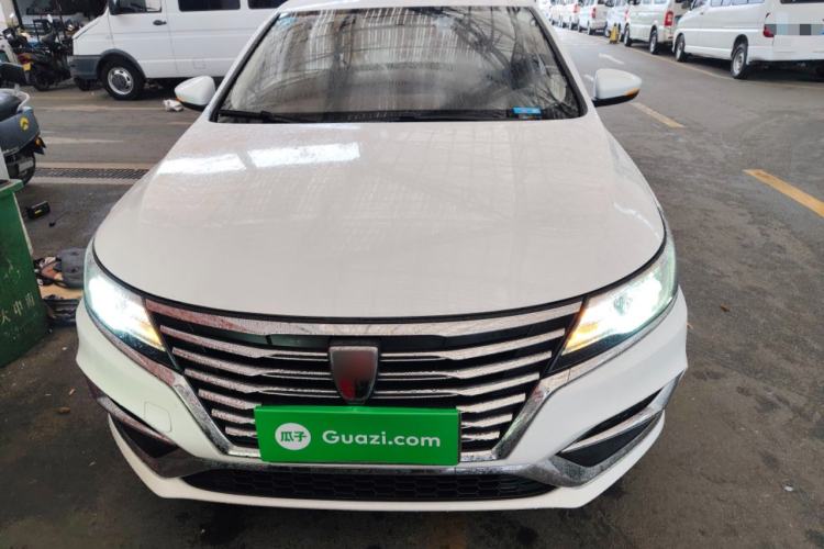 Used Roewe i6 2020 PLUS 1.6L CVT 4G Connected Glory Flagship Edition
