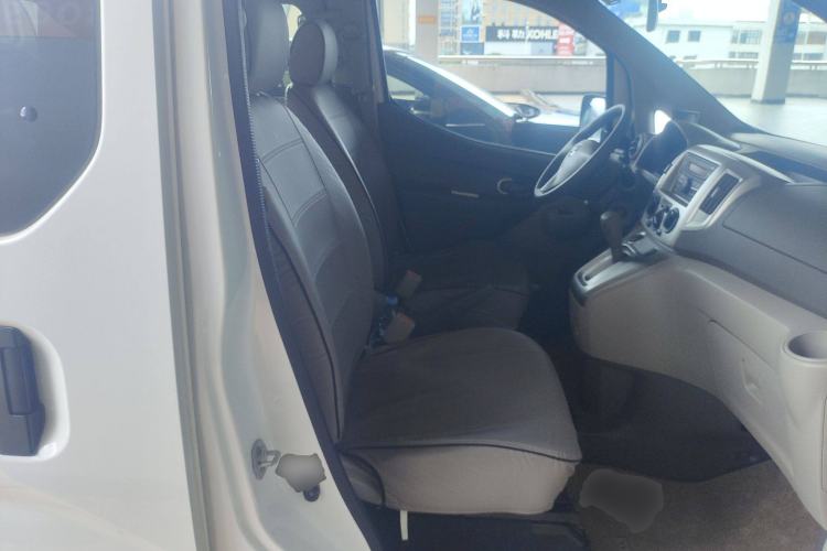 Used Nissan NV200 2016 Revised Version 1.6L CVT Deluxe Edition