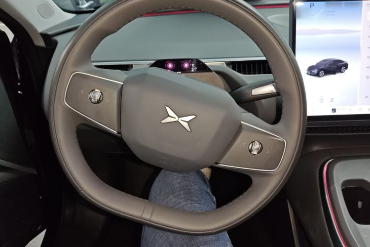 Used XPeng MONA M03 2024 620 with Ultra-Long Range
