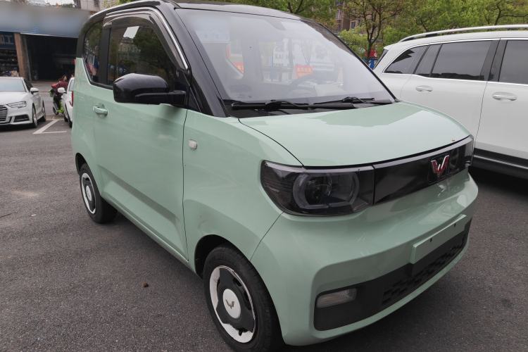 Used Wuling Hongguang MINIEV 2021 Macaron Premium Model – Lithium Iron Phosphate Front Right 45 Deg