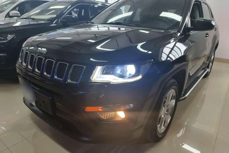Used Jeep Compass 2019 220T Automatic Family Edition