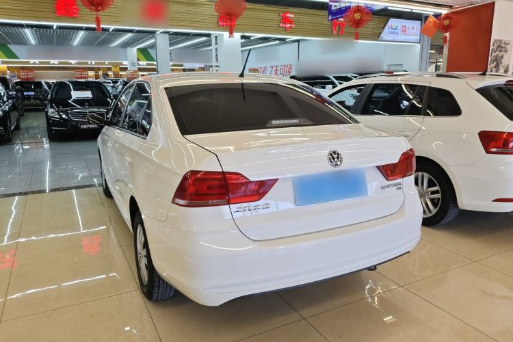 Used Volkswagen Santana 2016 1.6L Automatic Fashion Edition Exterior 2