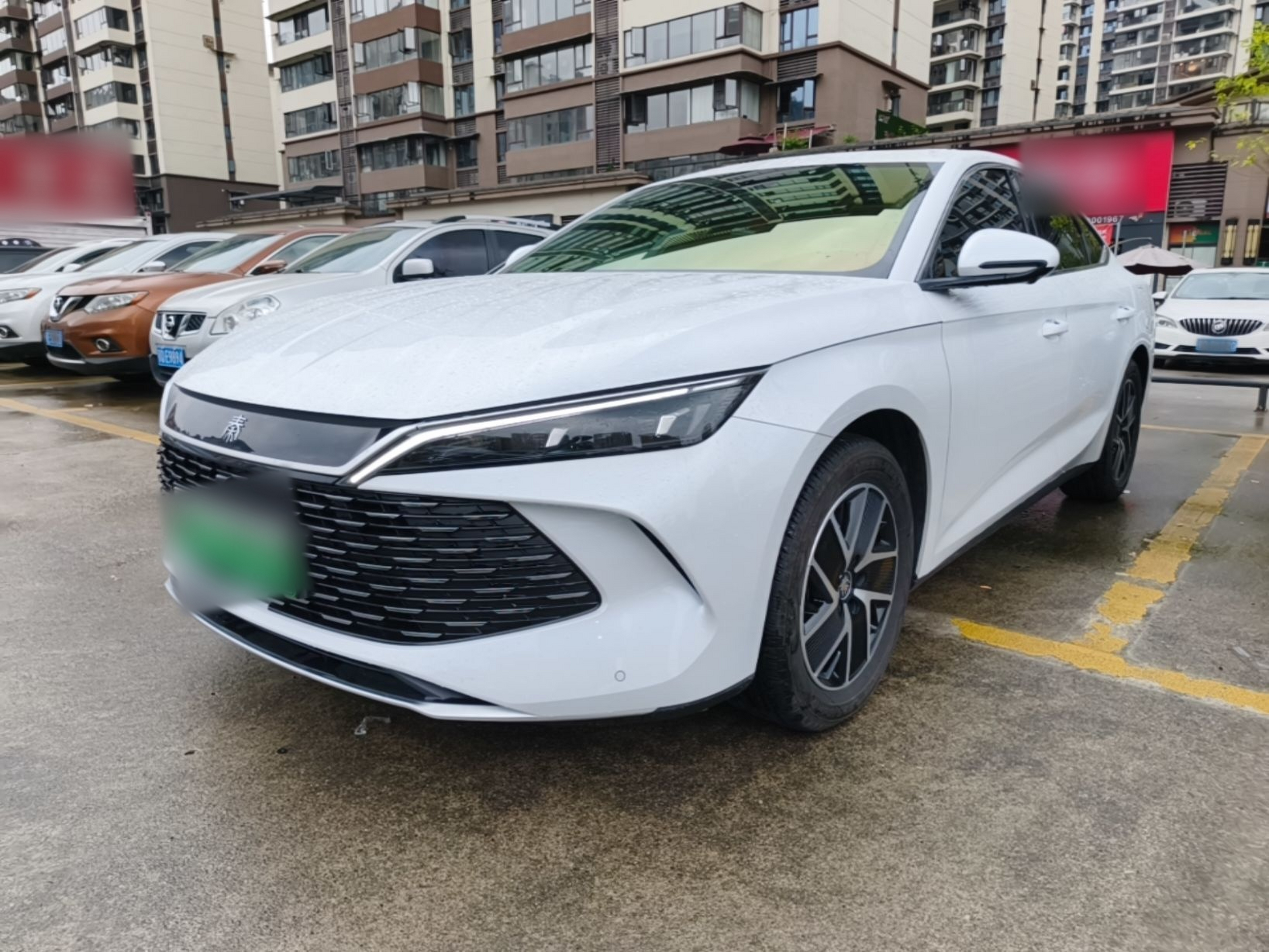 Sous le capot