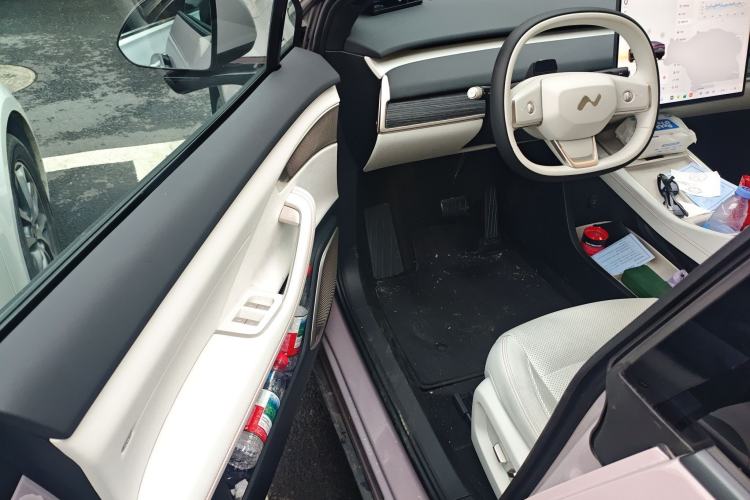 Used ONVO L60 2024 60 kWh Rear-Drive Version Driver Seat