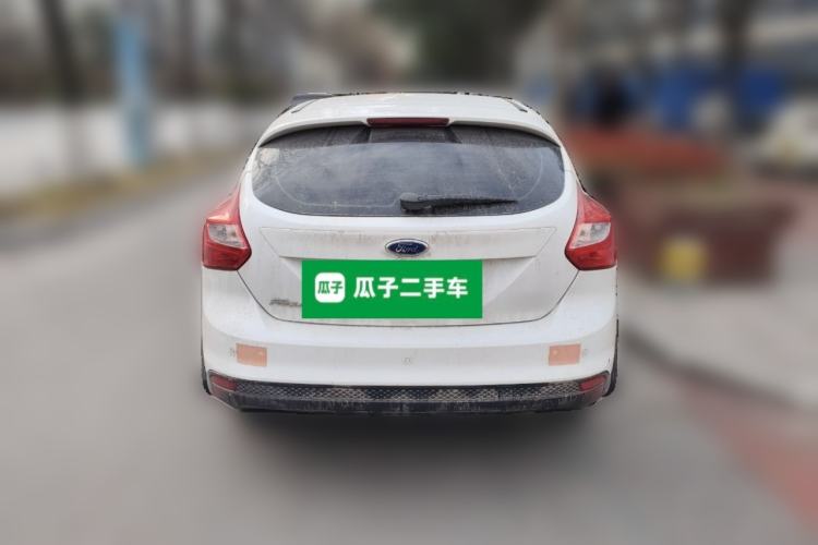 Used Ford Focus 2012 Hatchback 1.6L Automatic Fashion Edition
