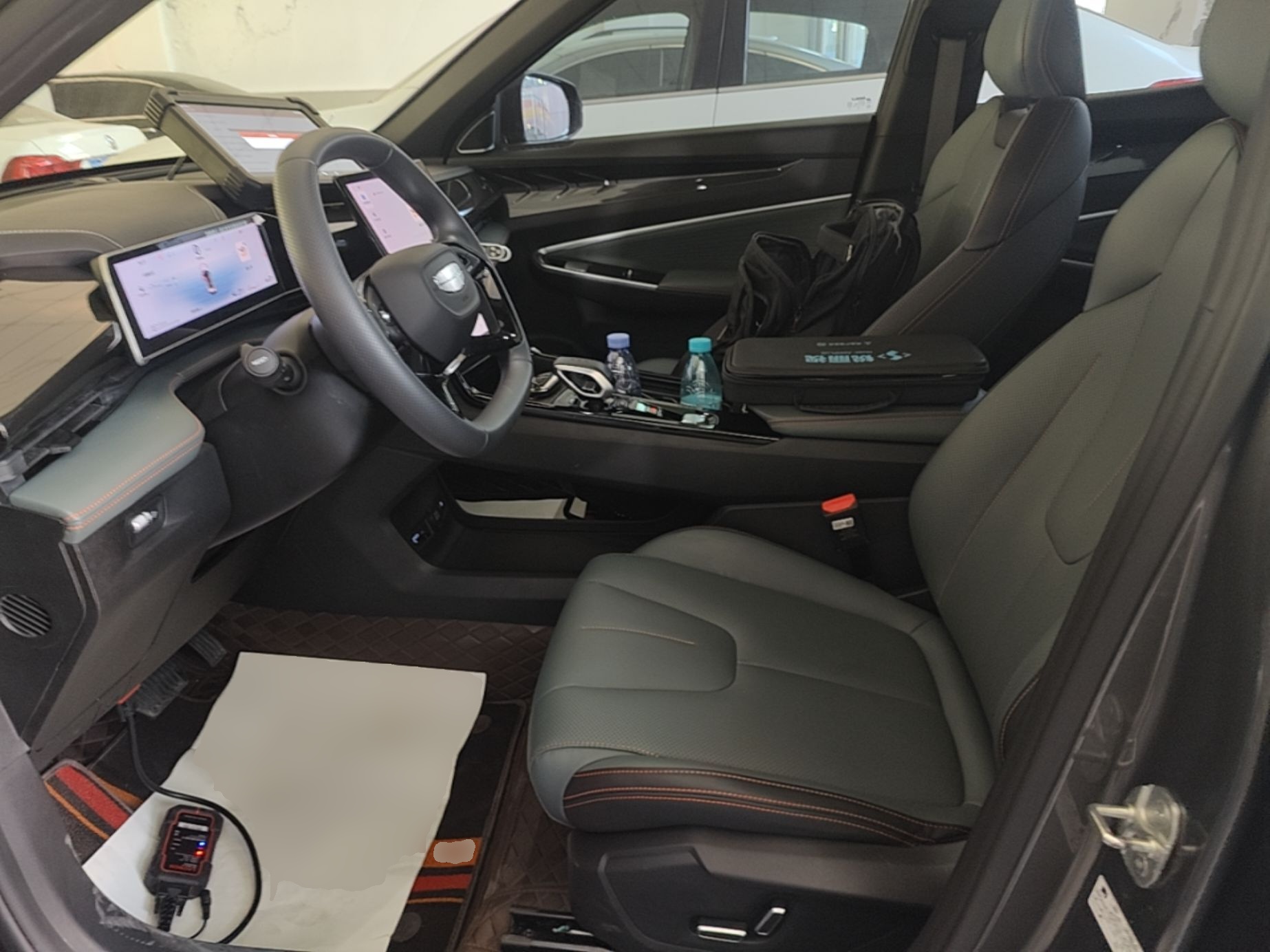Geely Auto Emgrand X7 Sport 2024 1.5TD Dragon Edition — снимка 17