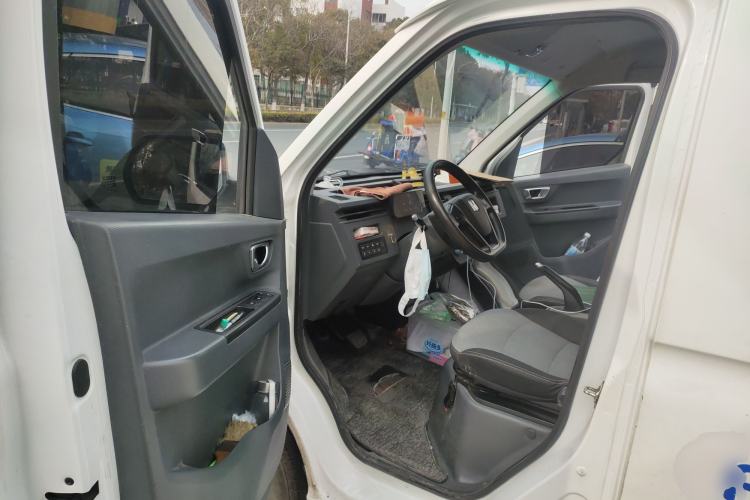 Used Farizon Xingxiang V 2023 V6E Ningde Times 38.64 kWh Value Edition Driver Seat