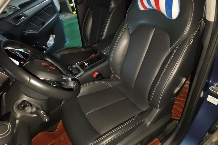 Used Roewe RX5 2017 20T Two-Wheel Drive Automatic Internet Elite Edition Left Front Seat