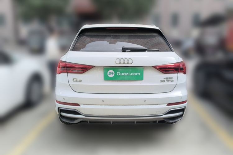 Used Audi Q3 2023 35 TFSI Fashion Dynamic Model (1.4T)
