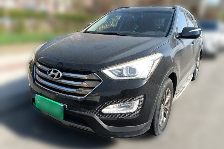 Used Hyundai Santa Fe 2013 2.4L Automatic Two-Wheel Drive Smart Version