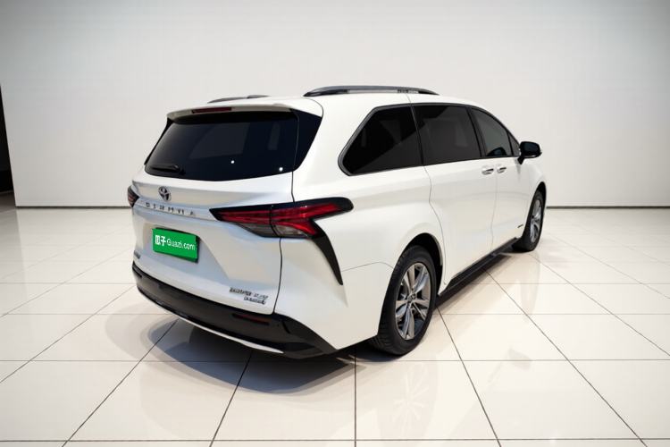 Used Toyota SIENNA 2021 2.5L Hybrid Ultimate Edition Exterior 5