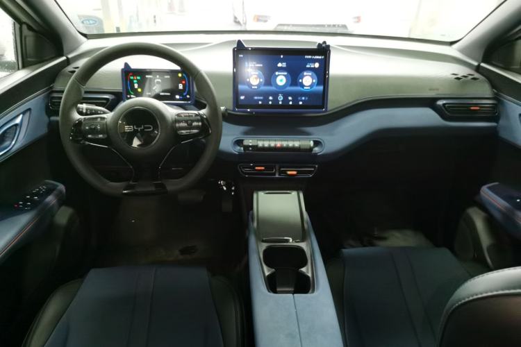 Used BYD Seagull 2025 305km Active Version Center Console