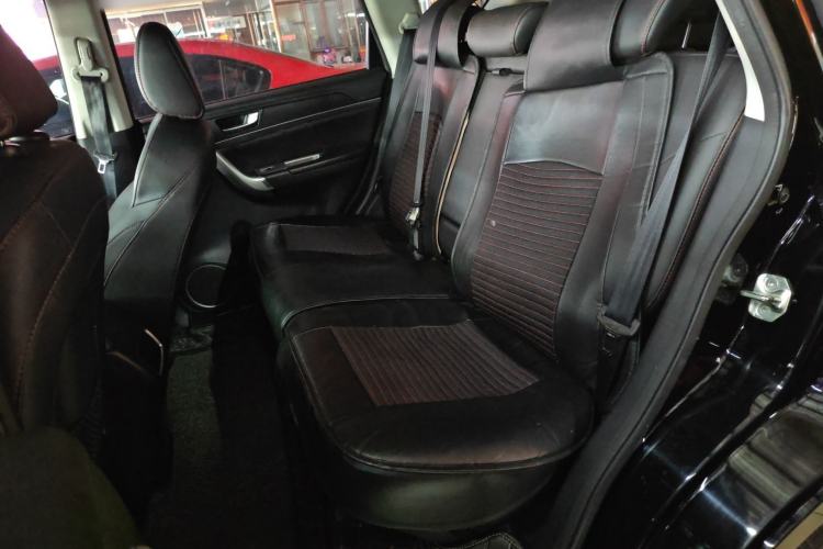 Used Haval H6 2017 Blue Label Sport Edition 1.5T Automatic Two-Wheel Drive Luxury Model Left Rear Seat