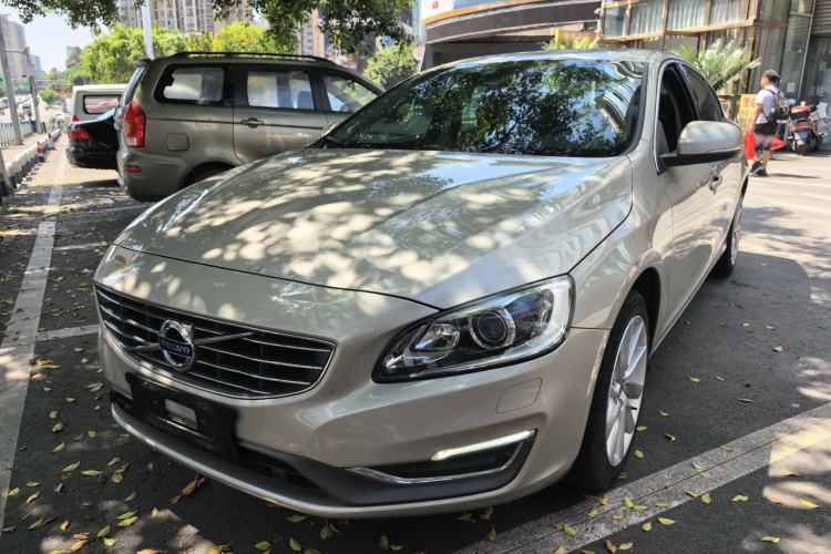 Used Volvo S60 2017 S60L T4 Smart Range Edition