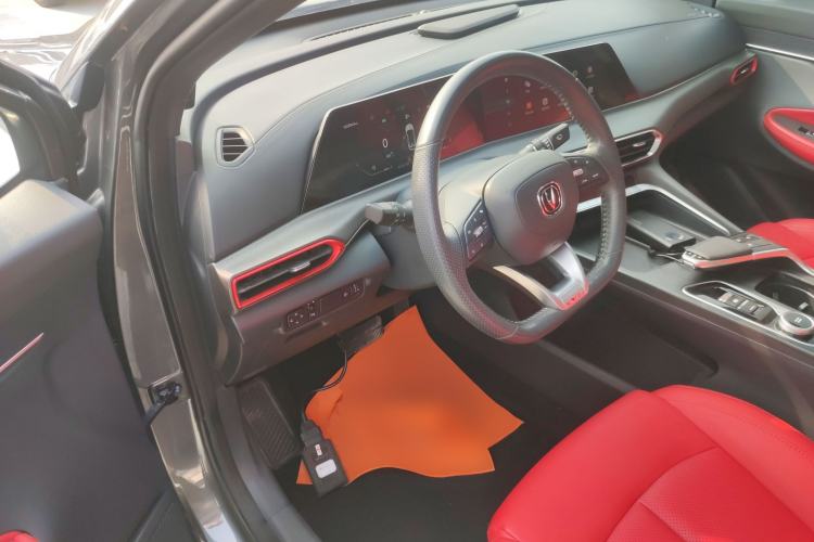 Used CHANGAN UNI-T 2020 1.5T Prestige Version Driver Seat