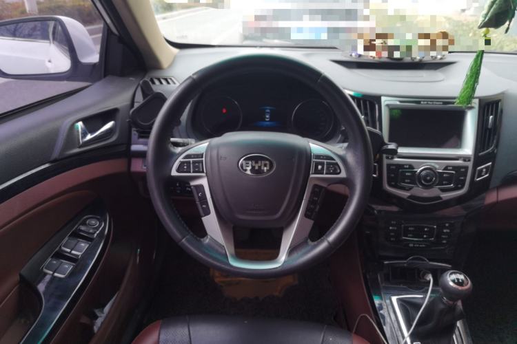 Used BYD Surui 2015 1.5L Manual Luxury Model

