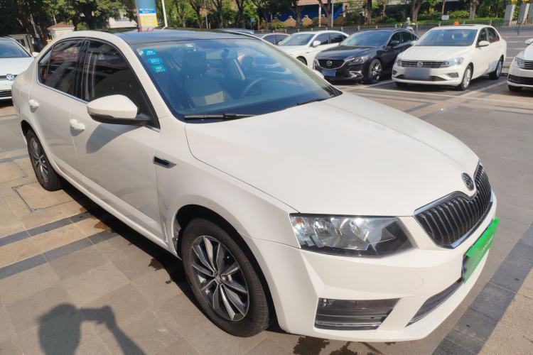 Used Skoda Octavia 2017 1.6L Automatic Chuanxing Edition