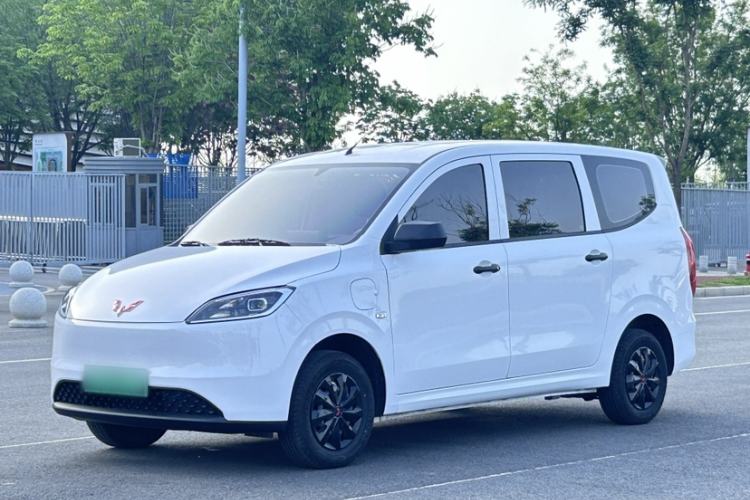 Used Wuling Hongguang New Energy 2024 All-Electric Model 300KM Standard Version