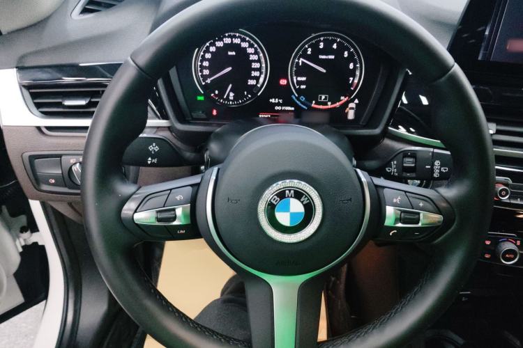 Used BMW X1 2022 sDrive25Li Leading Model