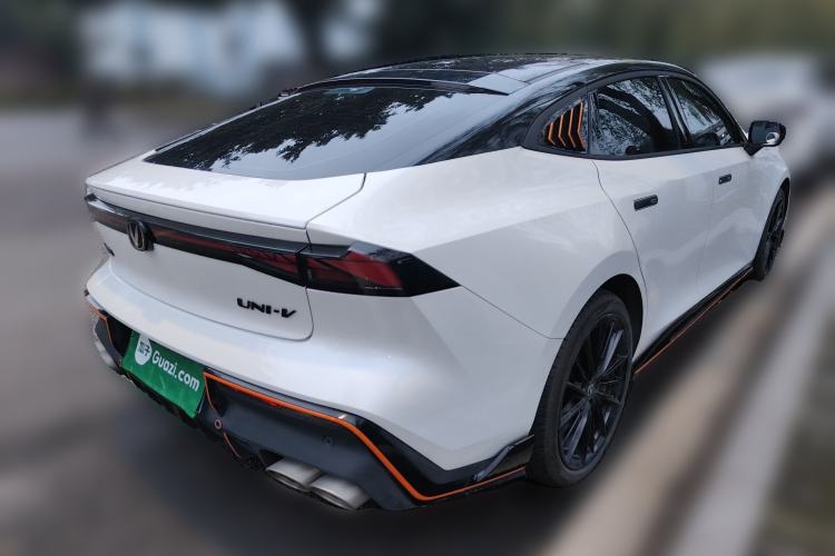 Used CHANGAN UNI-V 2024 2.0T Classic Sport Edition