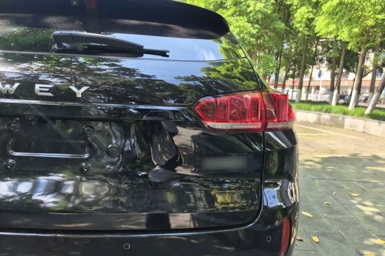 Used Wey VV5 2017 2.0T Ultra-Luxury Version
