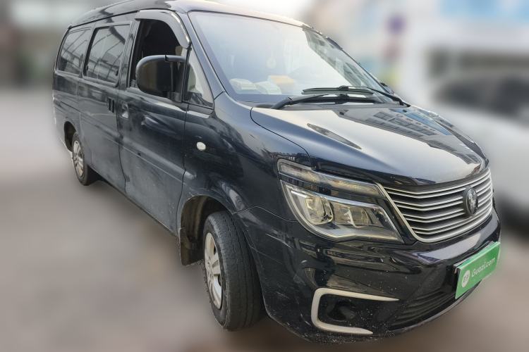 Used FORTHING Lingzhi 2022 M5L 1.6L Utility Model 7 Seats
