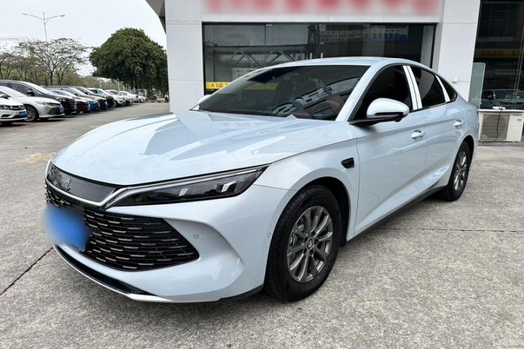 Used BYD Qin L 2025 DM-i Smart Drive 80KM Leading Model