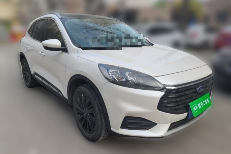 Used Ford Escape 2024 EcoBoost 245 Two-Wheel-Drive Titanium Edition Front Right 45 Deg