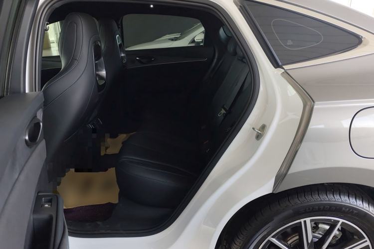 Used BYD Seal 06 New Energy 2024 DM-i 120KM Luxury Model
