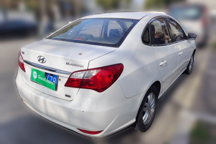 Used Hyundai Celesta 2011 1.6L Manual Luxury Model
