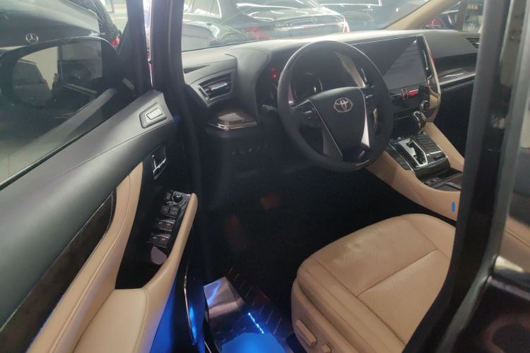 Used Toyota Alphard 2020 Dual-Engine 2.5L Prestige Edition