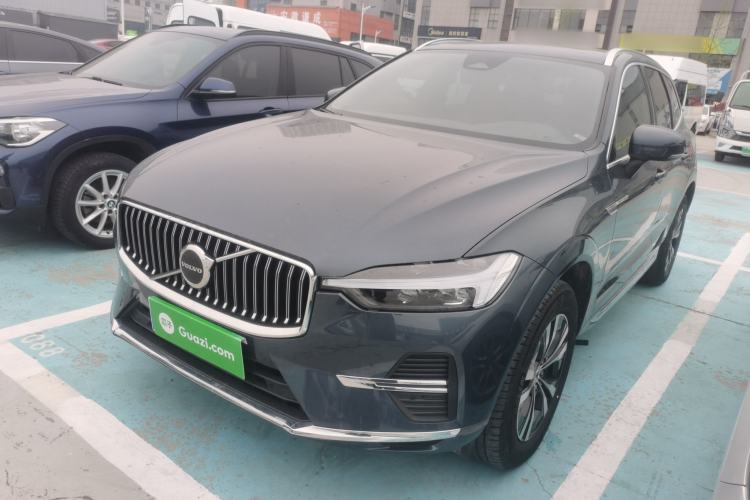 Used Volvo XC60 2023 B5 4x4 Smart Luxury Edition