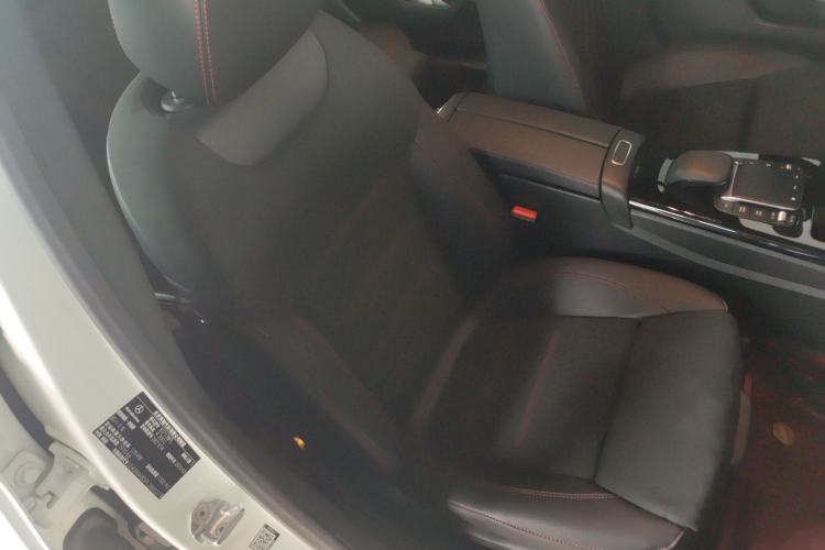 Used Mercedes-Benz A-Class 2022 Revised Version A 200 L Sport Sedan Fashionable Style
