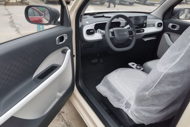 Used Geely Galaxy Panda 2025 210 km – Yuanqi Bear