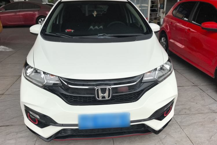 Used Honda Fit 2018 1.5L Manual Comfort Version
