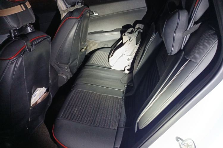 Used Hyundai ix25 2015 1.6L Automatic Two-Wheel Drive Smart GLS Trim
