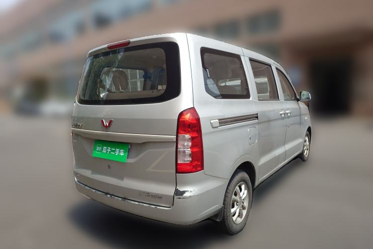 Used Wuling Hongguang V 2019 1.5L Standard Version China VI LAR