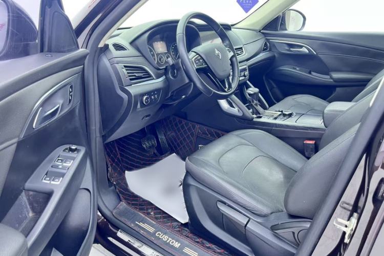 Used BORGWARD BX7 2016 28T 2WD Elite Edition 5-seater
