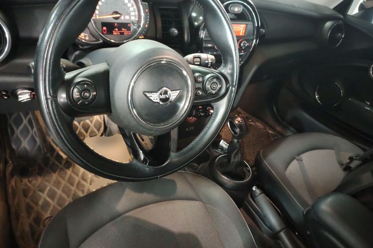 Used MINI MINI 2016 1.2T ONE Pioneer Edition
