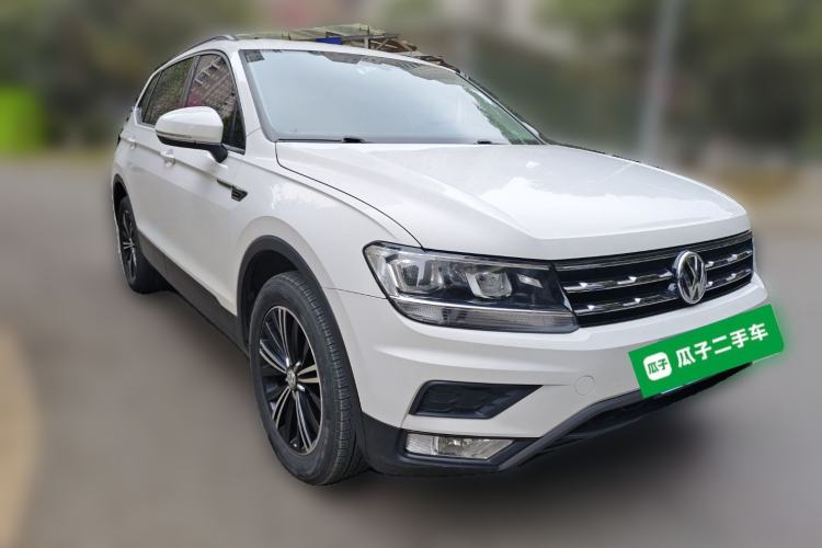 Used Volkswagen Tiguan L 2020 330TSI Automatic Two-Wheel Drive Luxury Edition China VI Standard