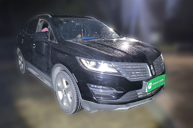 Used Lincoln MKC 2014 2.0T Two-Wheel Drive Deluxe Edition Front Right 45 Deg