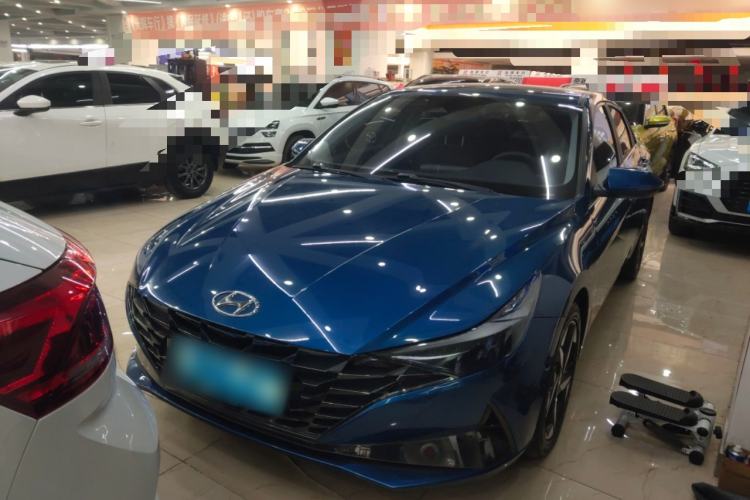 Used Hyundai Elantra 2021 1.5L CVT LUX Prestige Edition
