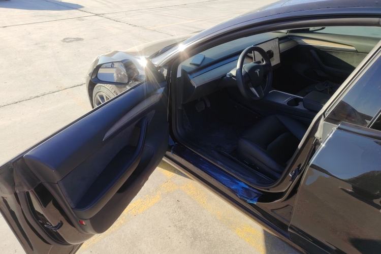 Used Tesla Model 3 2022 Rear-Wheel-Drive Version